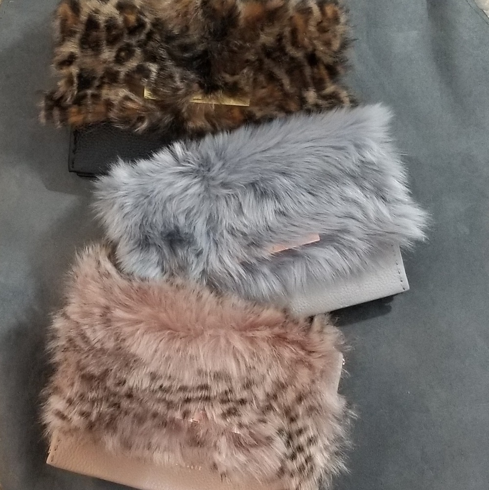 🚫SOLD🚫NWT TED BAKER FAUX FUR LEATHER CROSSBODY - Picture 4 of 8